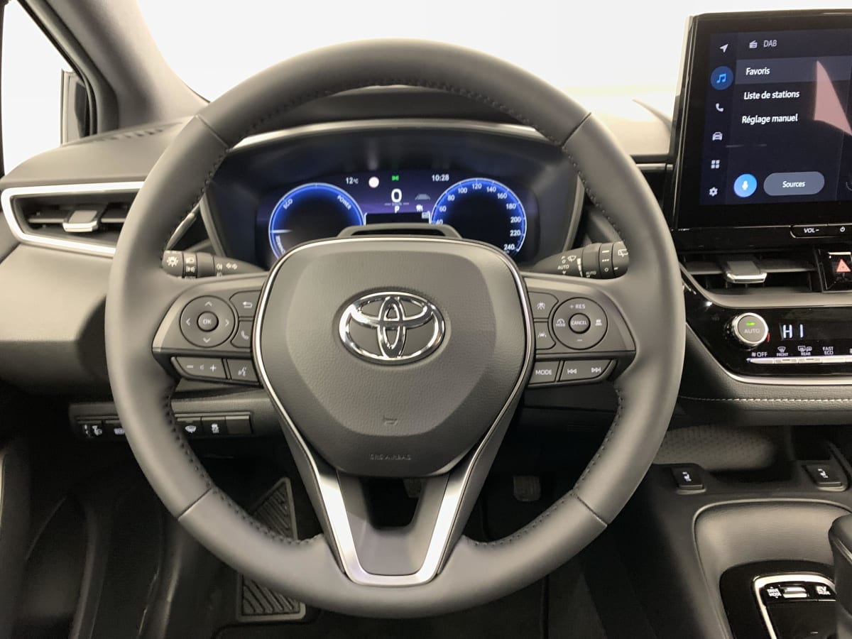 Toyota Corolla Touring Sports Hybride - Image 14