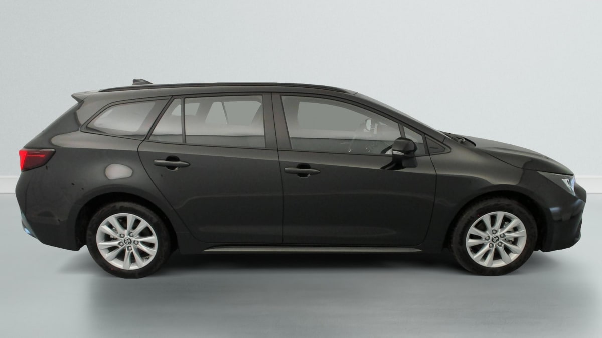 Toyota Corolla Touring Sports Hybride - Image 8