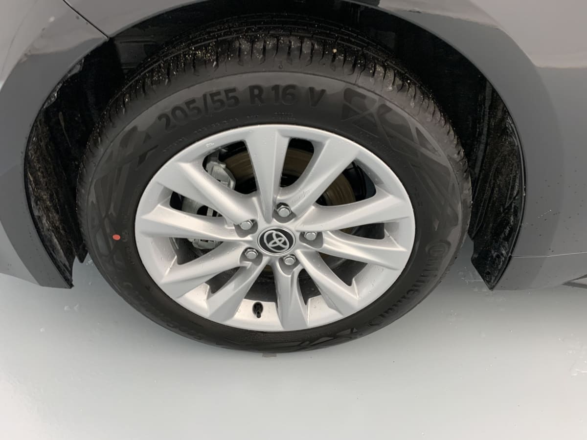 Toyota Corolla Touring Sports Hybride - Image 23