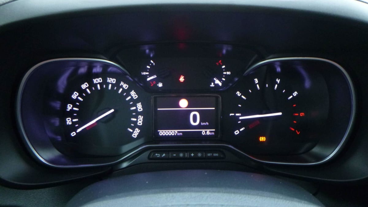 TOYOTA PROACE CITY VERSO RC23 PROACE CITY VERSO LONG 1.2L 110 VVT-I EXECUTIVE