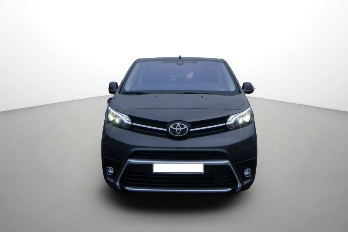 TOYOTA PROACE VERSO PROACE VERSO MEDIUM 2.0L 180 D-4D BVA8 LOUNGE