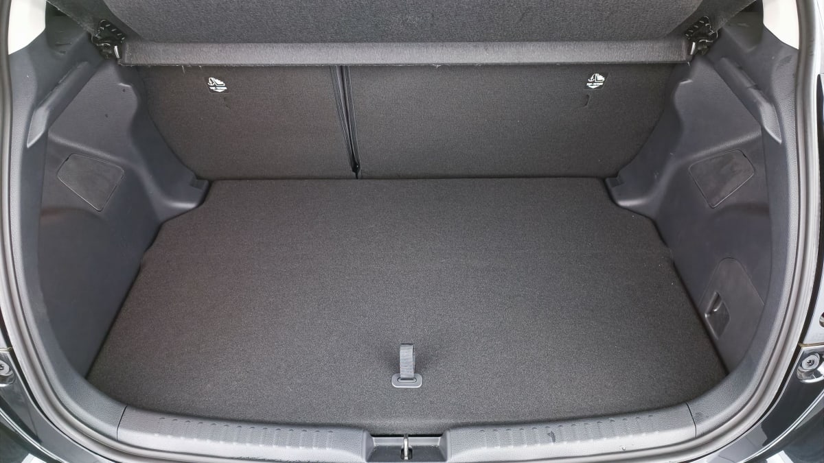 TOYOTA YARIS YARIS IV HYBRIDE 116H DESIGN E-CVT