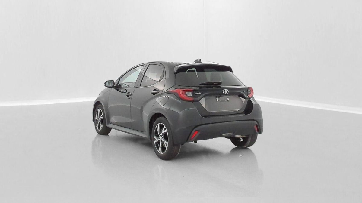 TOYOTA YARIS YARIS HYBRIDE 116H DESIGN E-CVT