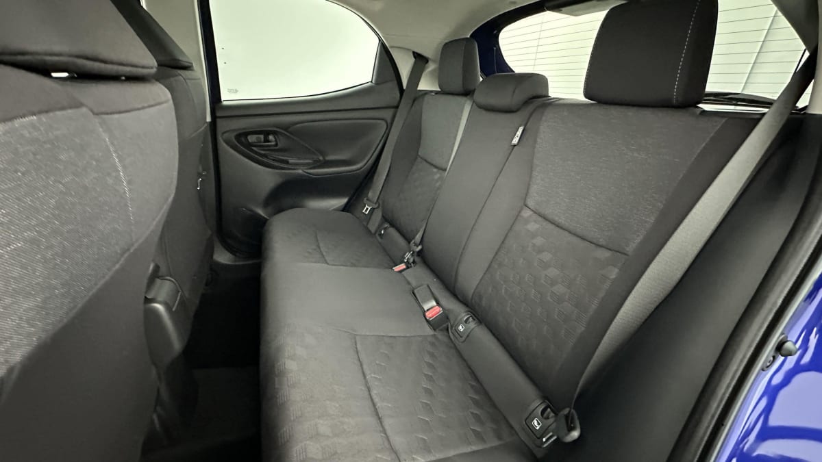 TOYOTA YARIS YARIS HYBRIDE 116H DESIGN E-CVT