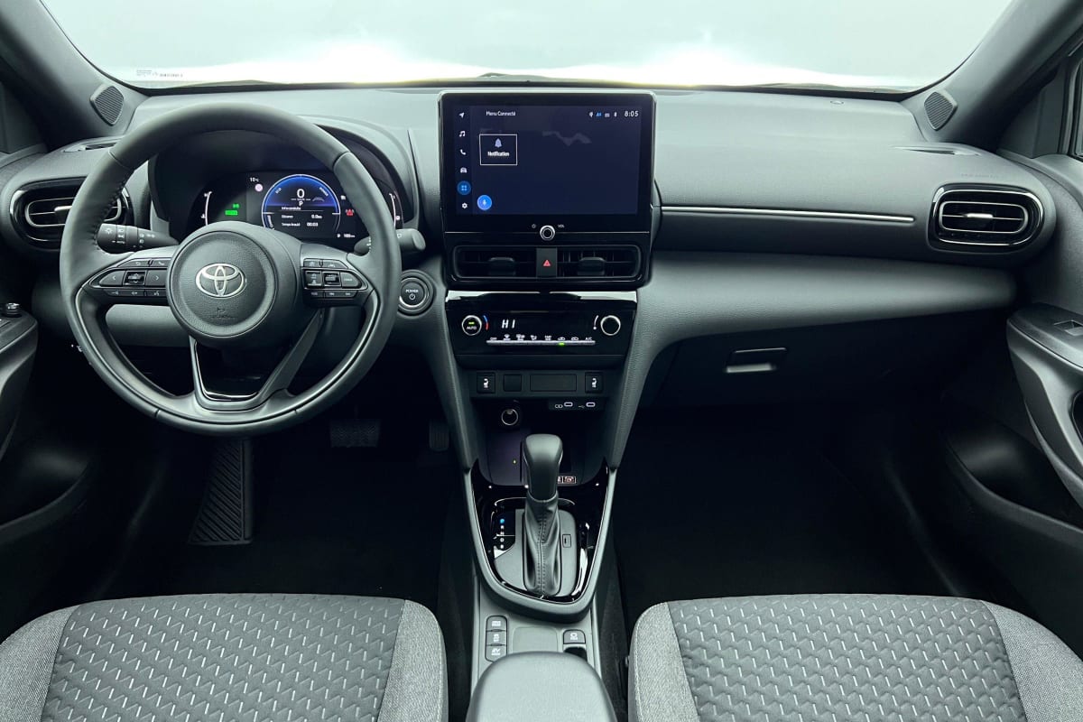 TOYOTA YARIS CROSS HYBRIDE 130H 2WD DESIGN