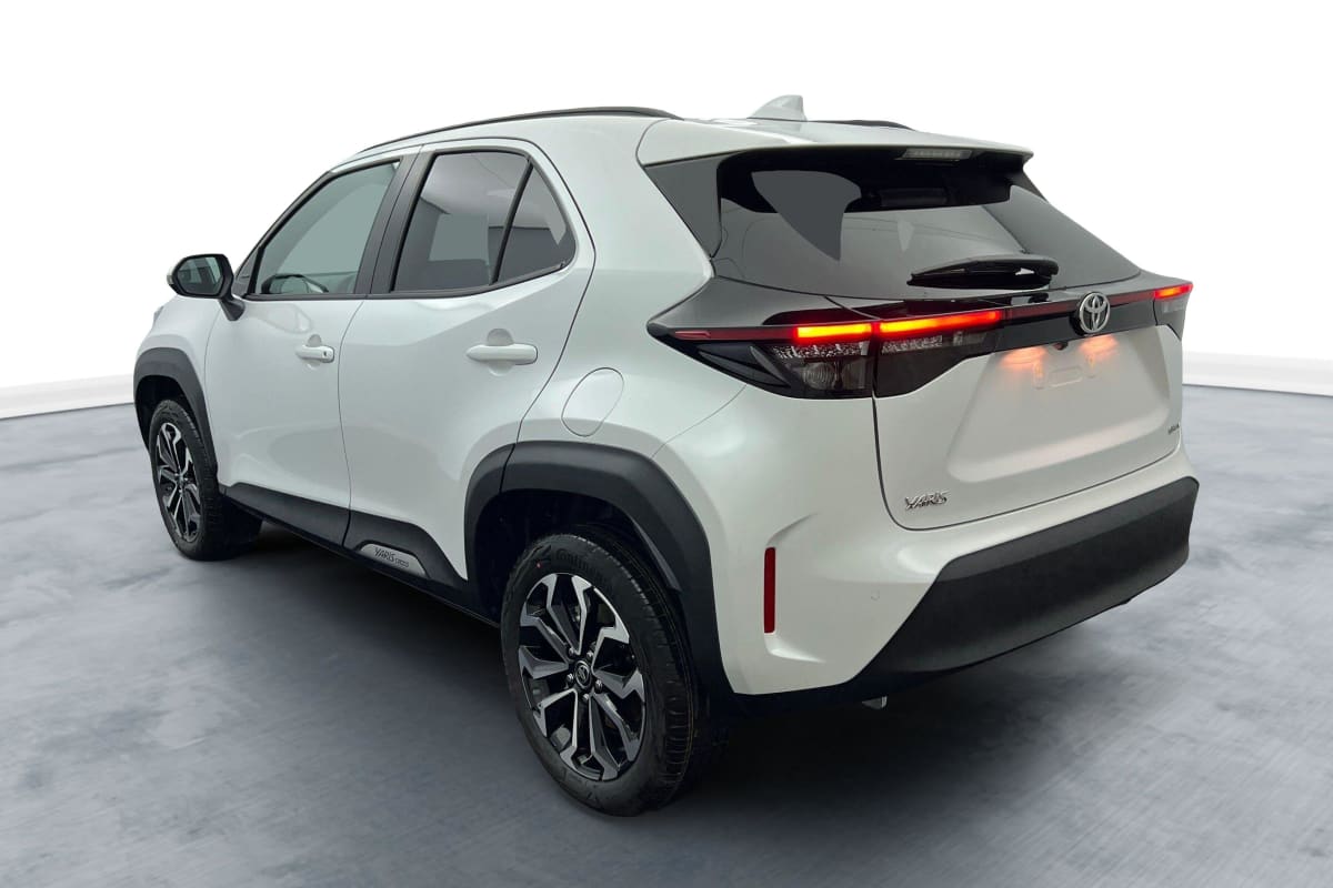 TOYOTA YARIS CROSS HYBRIDE 130H 2WD DESIGN