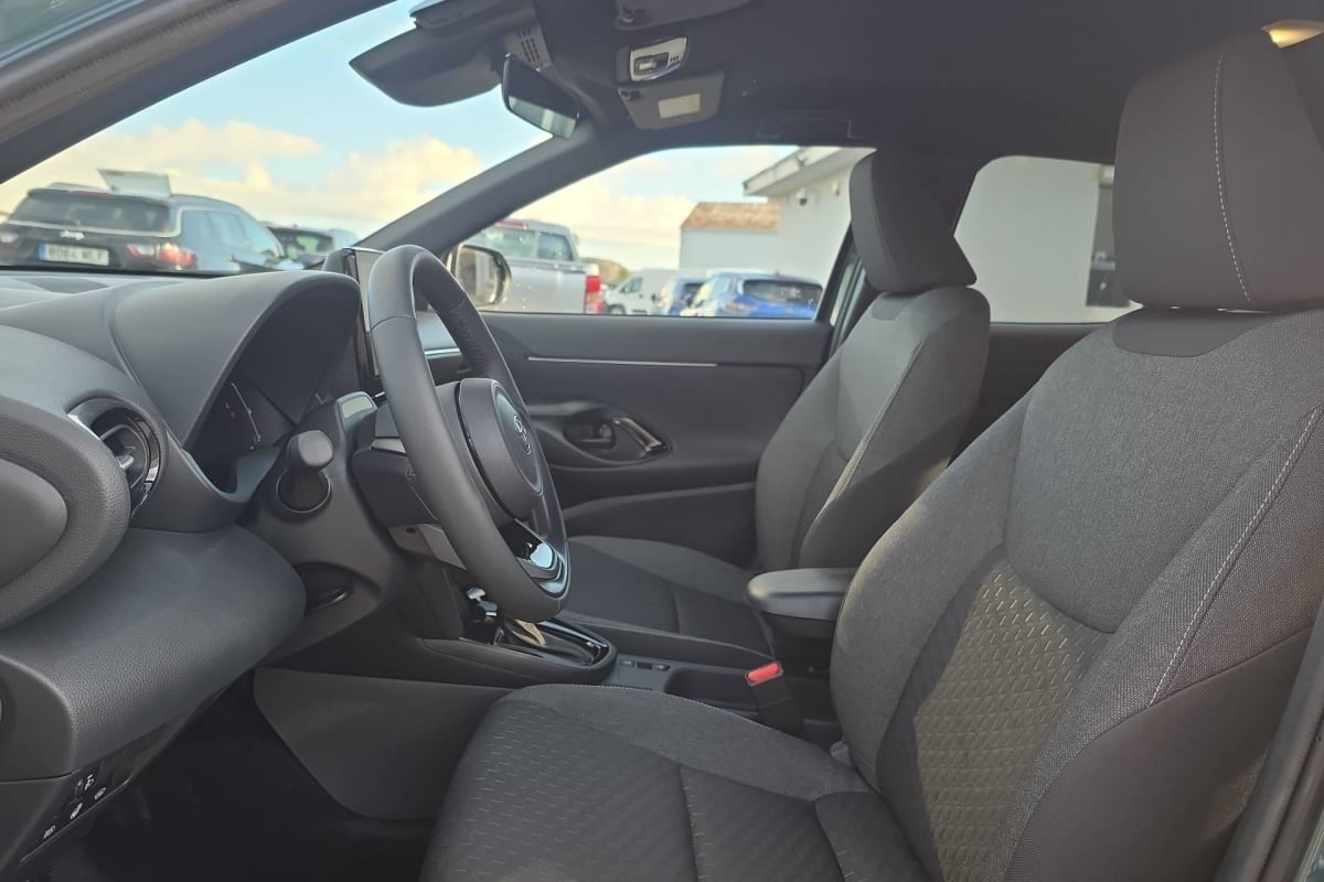 Toyota Yaris Cross Hybride - Image 48