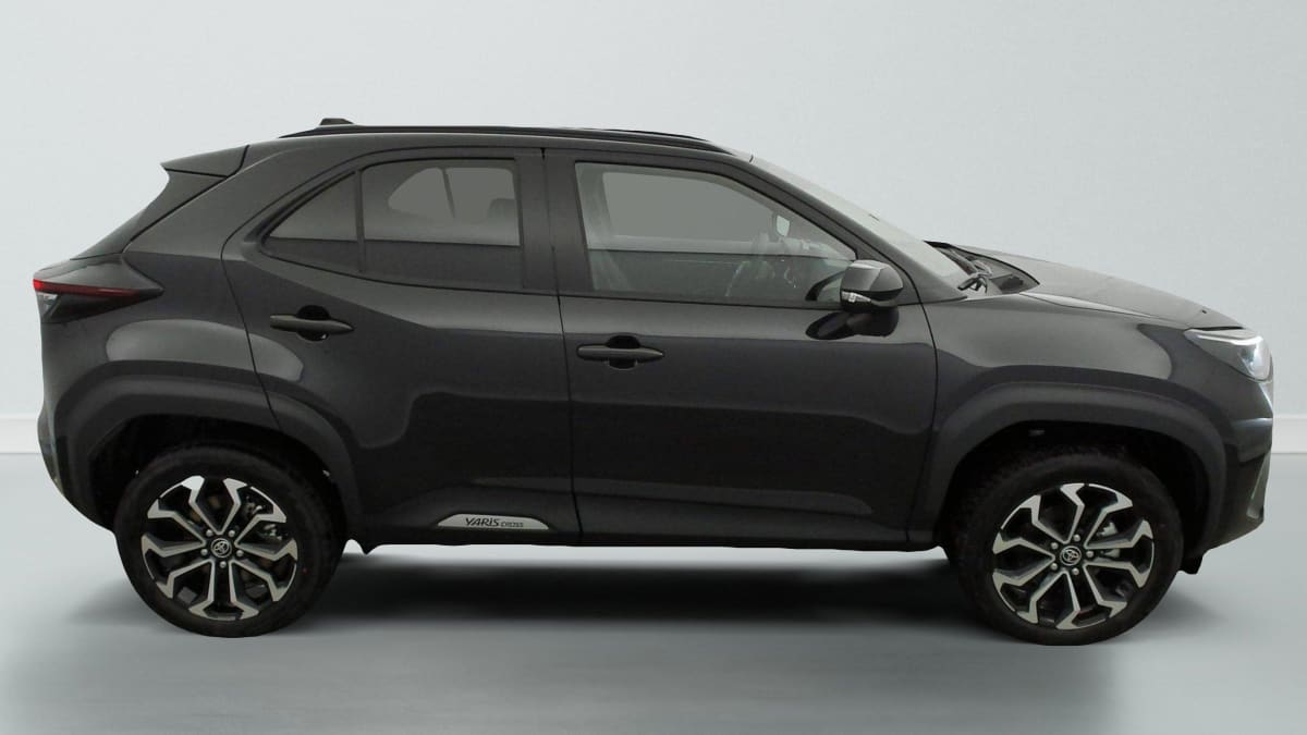 TOYOTA YARIS CROSS HYBRID 130H 2WD DESIGN