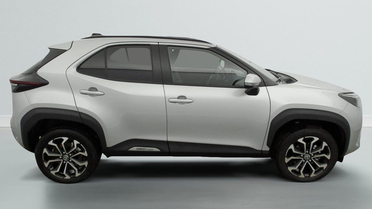TOYOTA YARIS CROSS HYBRID 130H 2WD DESIGN