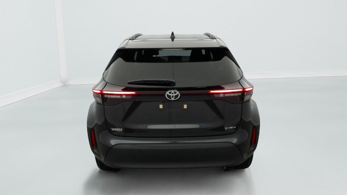 TOYOTA YARIS CROSS HYBRID 130H 2WD DESIGN