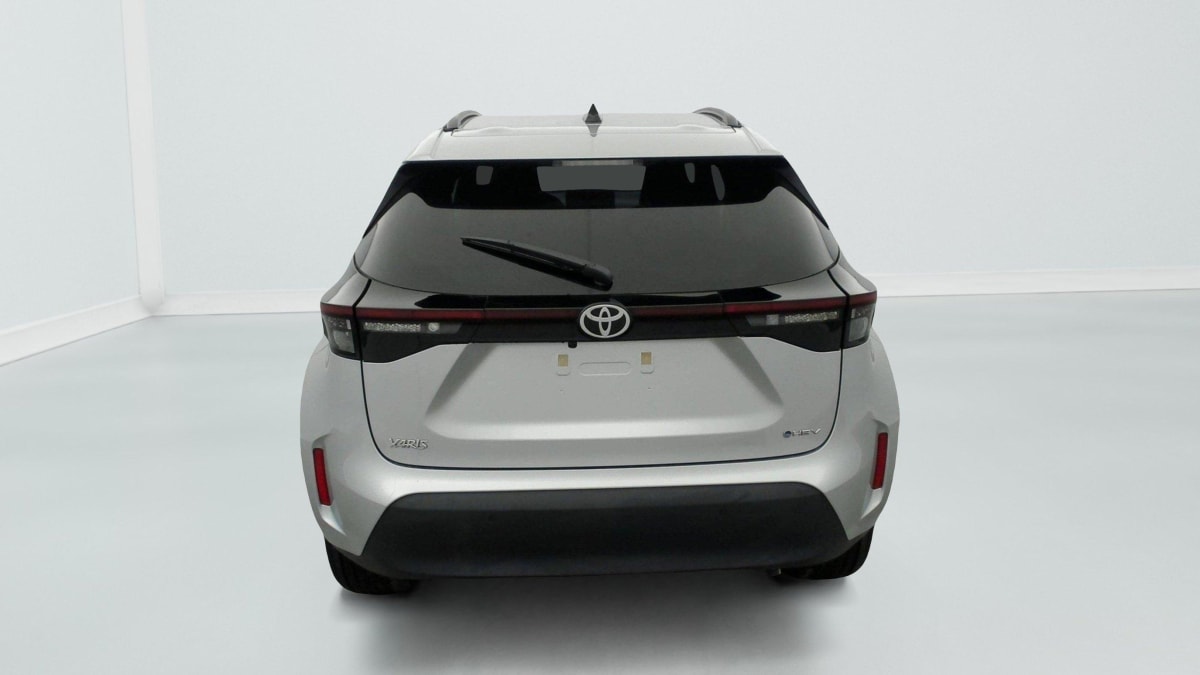 TOYOTA YARIS CROSS HYBRID 130H 2WD DESIGN