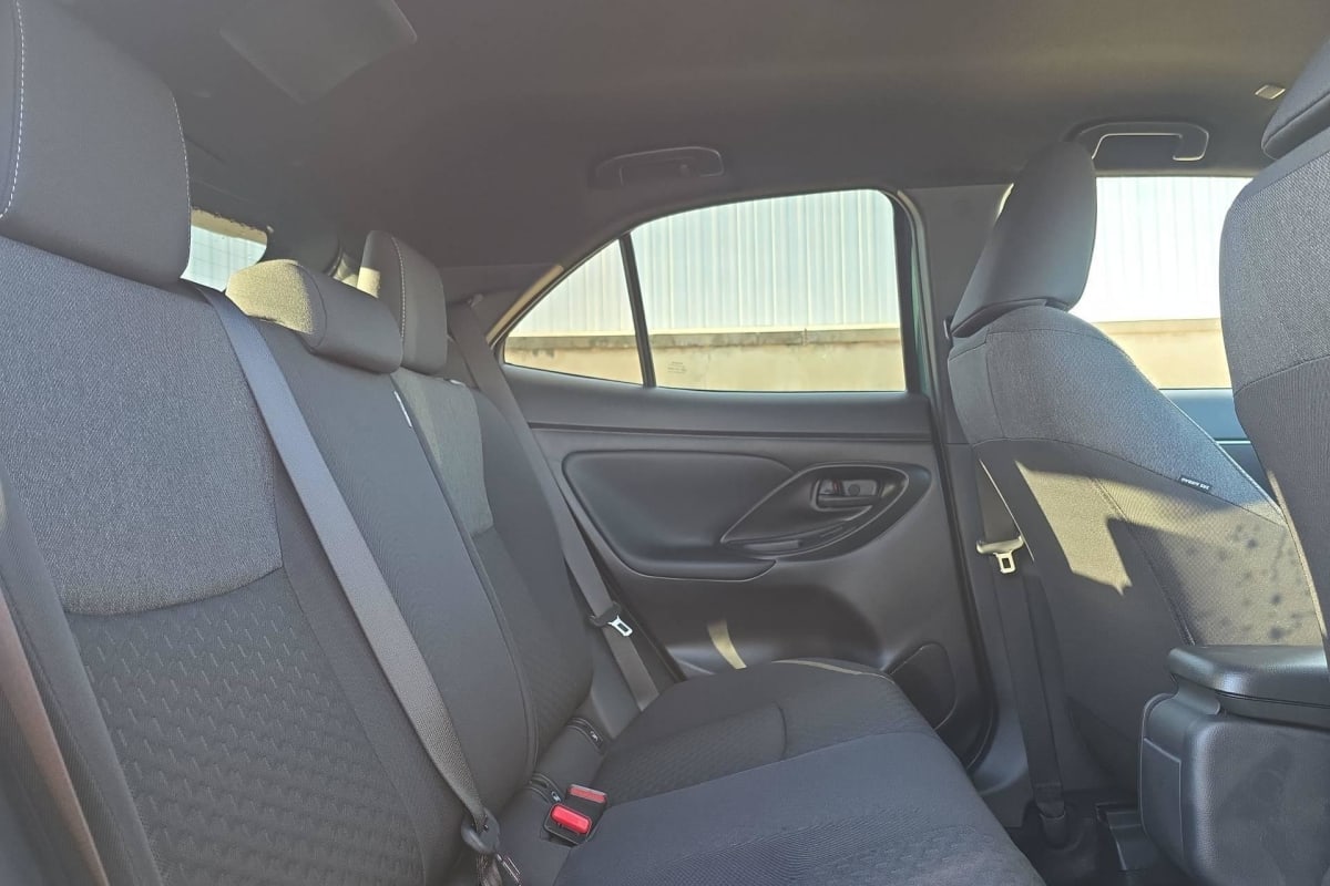 Toyota Yaris Cross Hybride - Image 36
