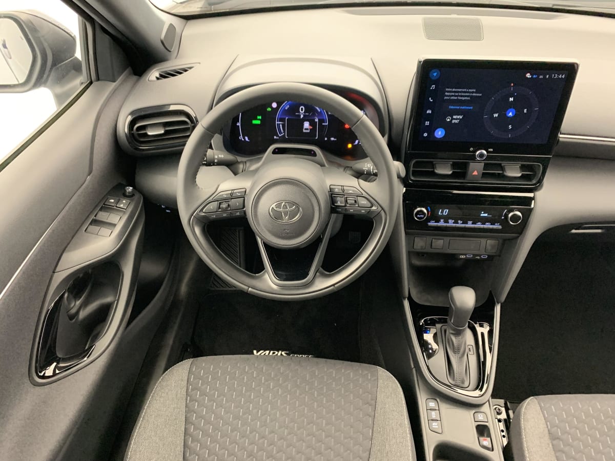 Toyota Yaris Cross Hybride - Image 37