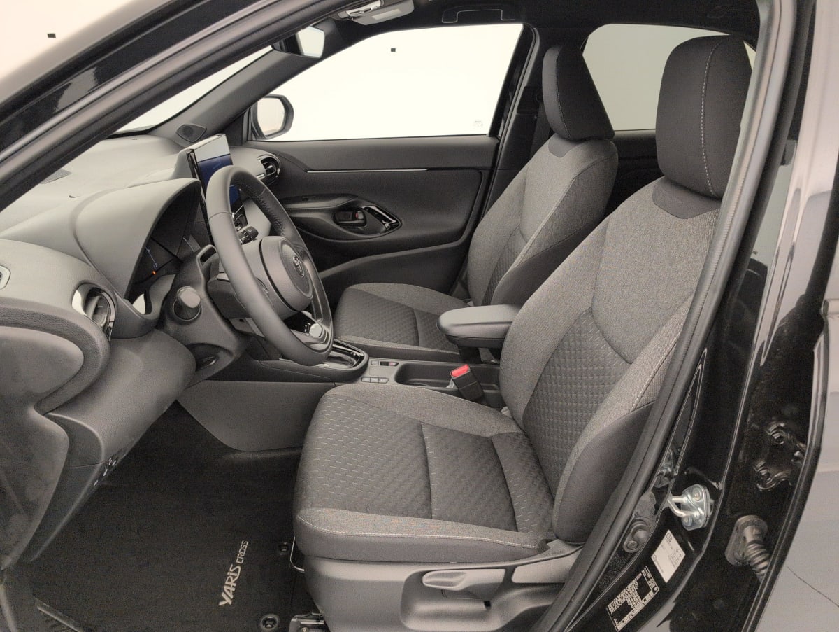 Toyota Yaris Cross Hybride - Image 103
