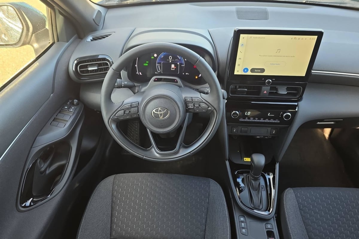 Toyota Yaris Cross Hybride - Image 39