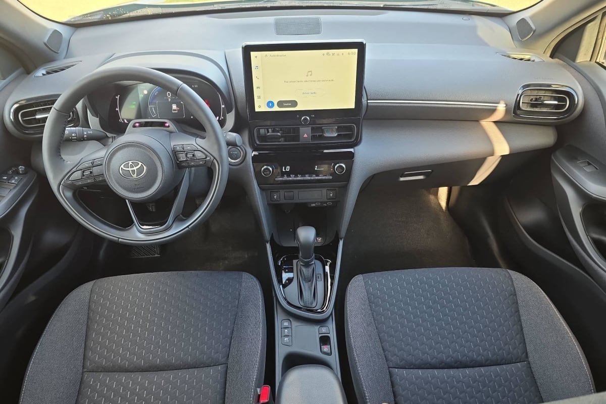 Toyota Yaris Cross Hybride - Image 38