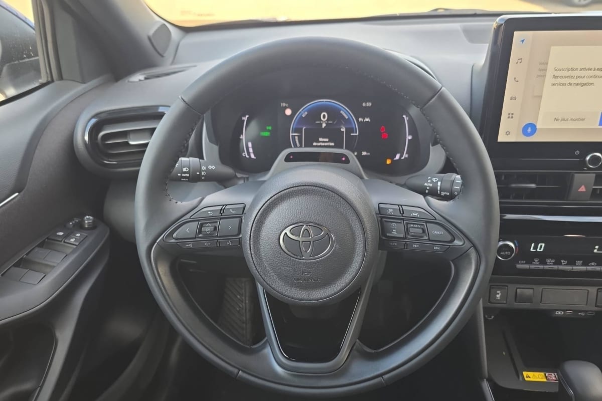 Toyota Yaris Cross Hybride - Image 14