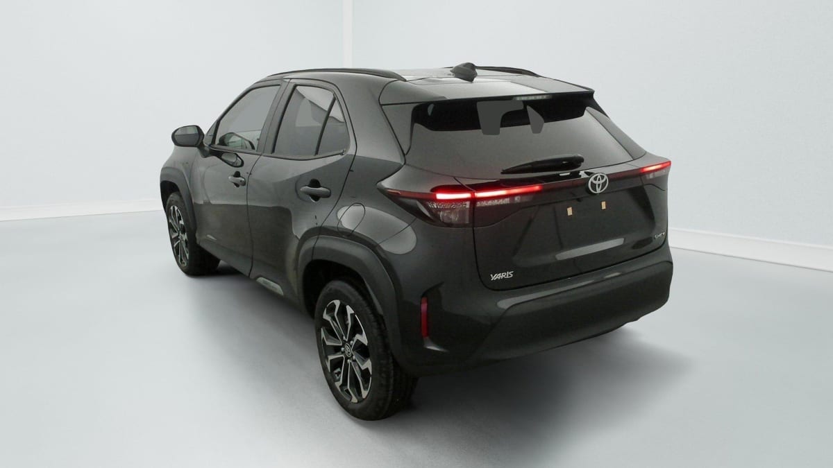 TOYOTA YARIS CROSS HYBRID 130H 2WD DESIGN