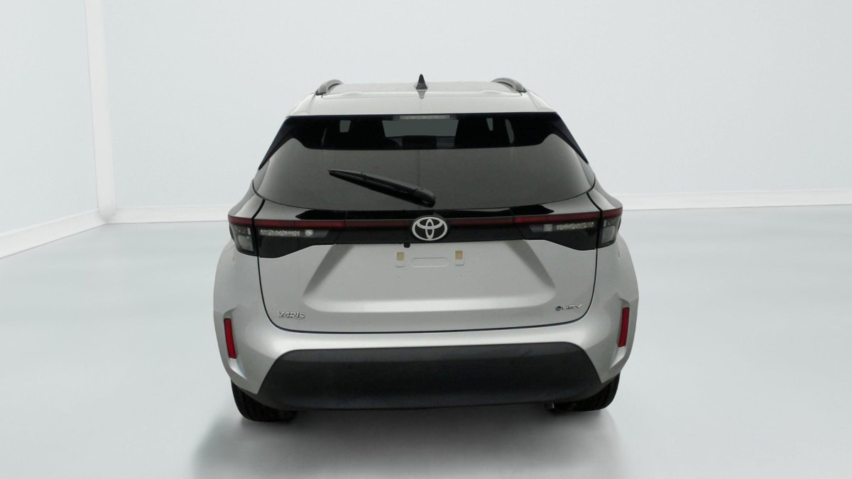TOYOTA YARIS CROSS HYBRID 130H 2WD DESIGN