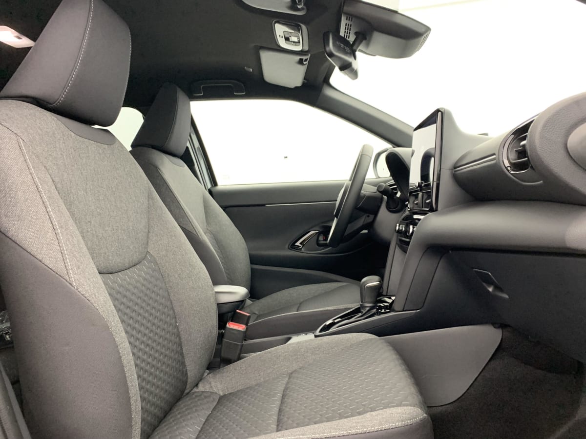 TOYOTA YARIS CROSS HYBRID 130H 2WD DESIGN
