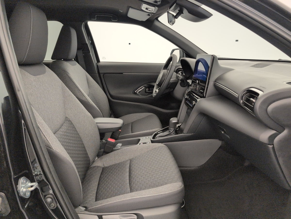 Toyota Yaris Cross Hybride - Image 85