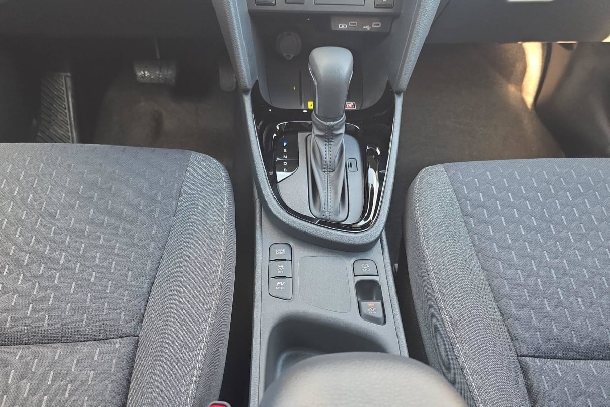 Toyota Yaris Cross Hybride - Image 43