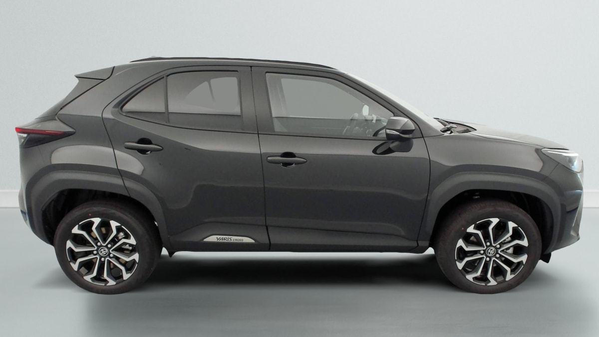 TOYOTA YARIS CROSS HYBRID 130H 2WD DESIGN
