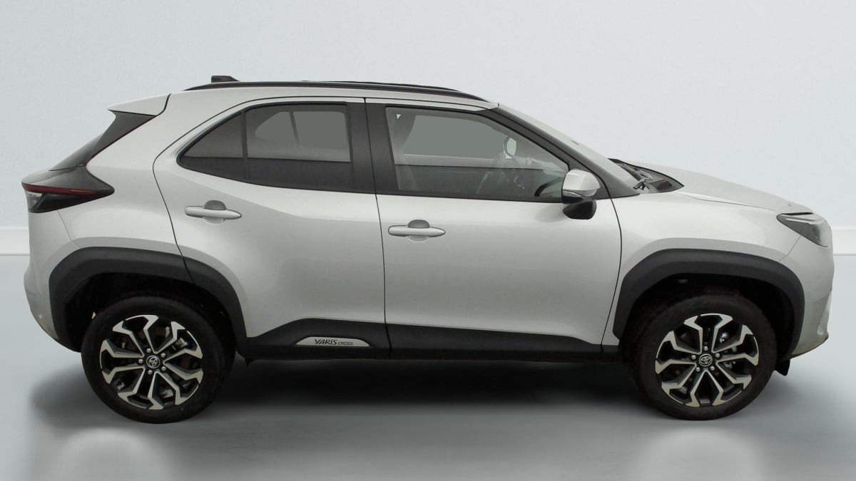 TOYOTA YARIS CROSS HYBRID 130H 2WD DESIGN