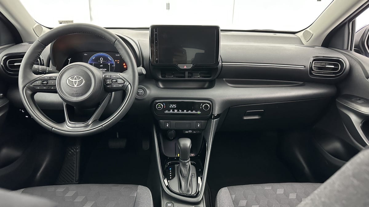 TOYOTA YARIS YARIS HYBRIDE 116H DESIGN E-CVT