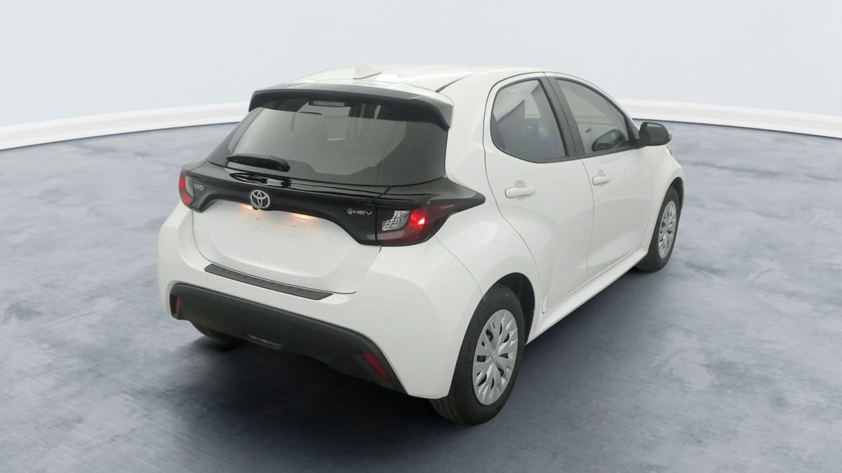 TOYOTA YARIS HYBRID 116H DYNAMIC