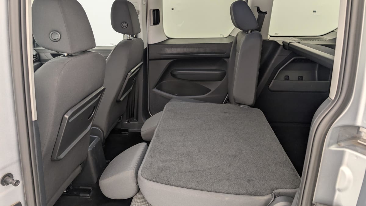 Volkswagen Caddy - Image 12