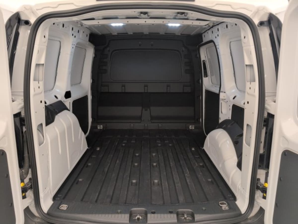 Volkswagen CADDY CARGO CABINE APPROFONDIE - Image 11