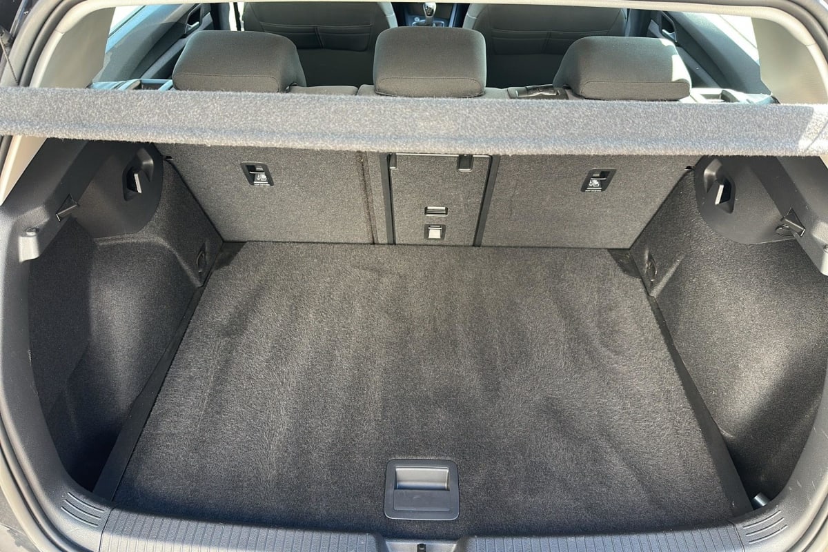 Volkswagen GOLF 8 - Image 11