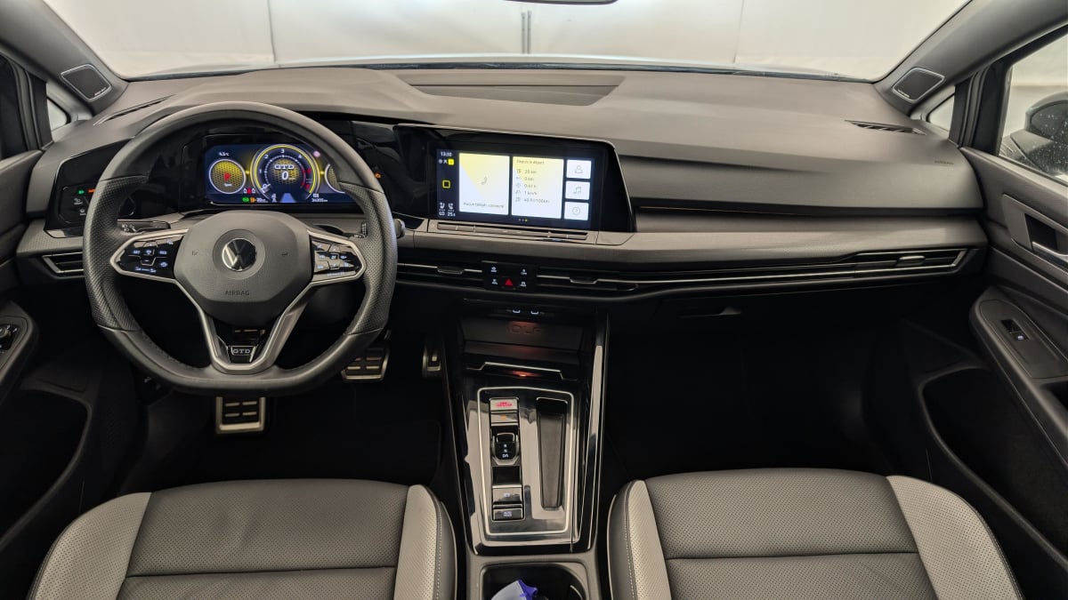 Volkswagen GOLF 8 - Image 13