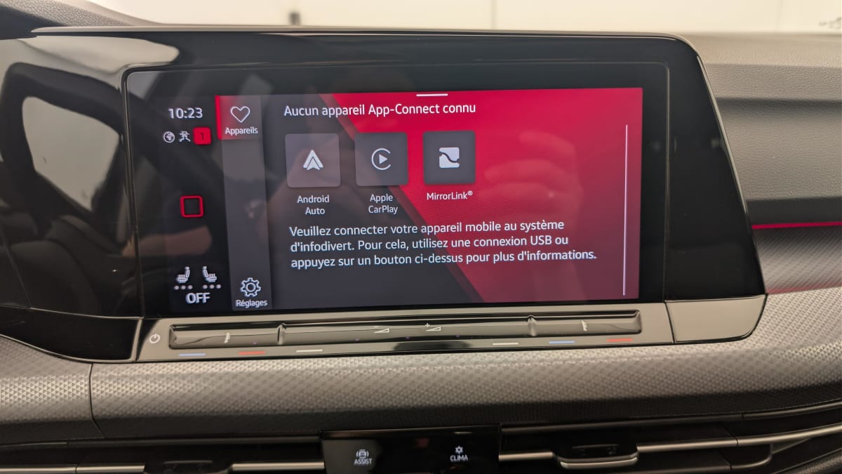 Volkswagen GOLF 8 - Image 19