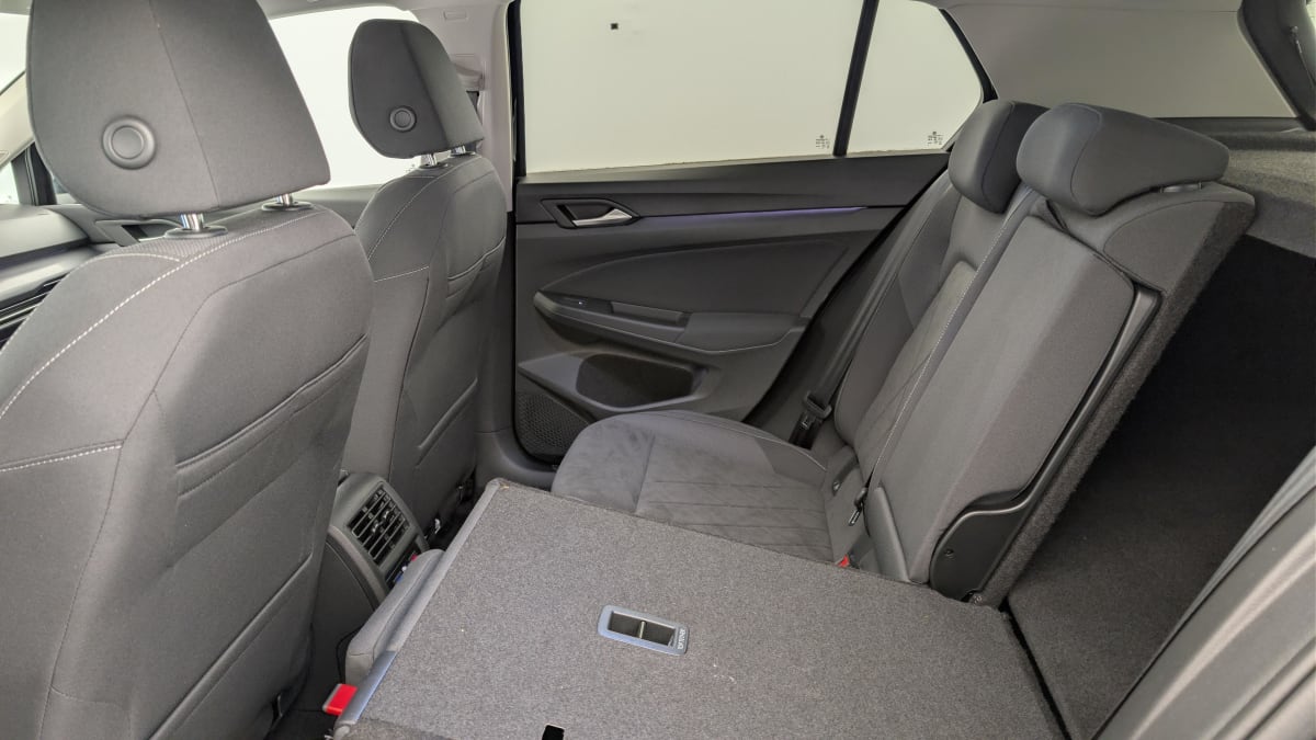 Volkswagen GOLF 8 - Image 12