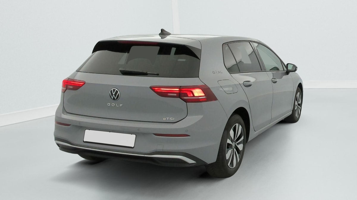Volkswagen GOLF 8 - Image 7