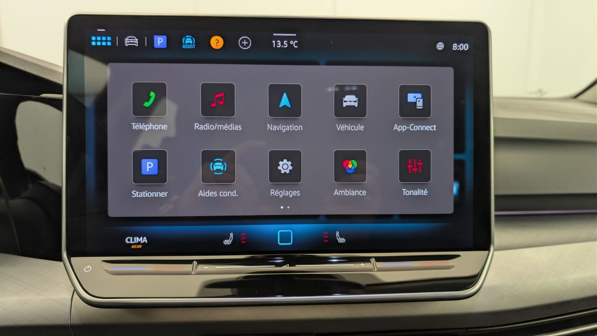 Volkswagen GOLF 8 - Image 17