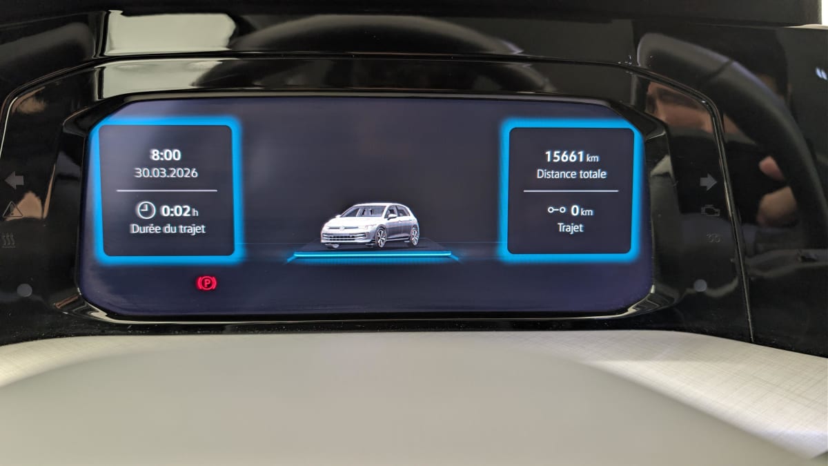 Volkswagen GOLF 8 - Image 22