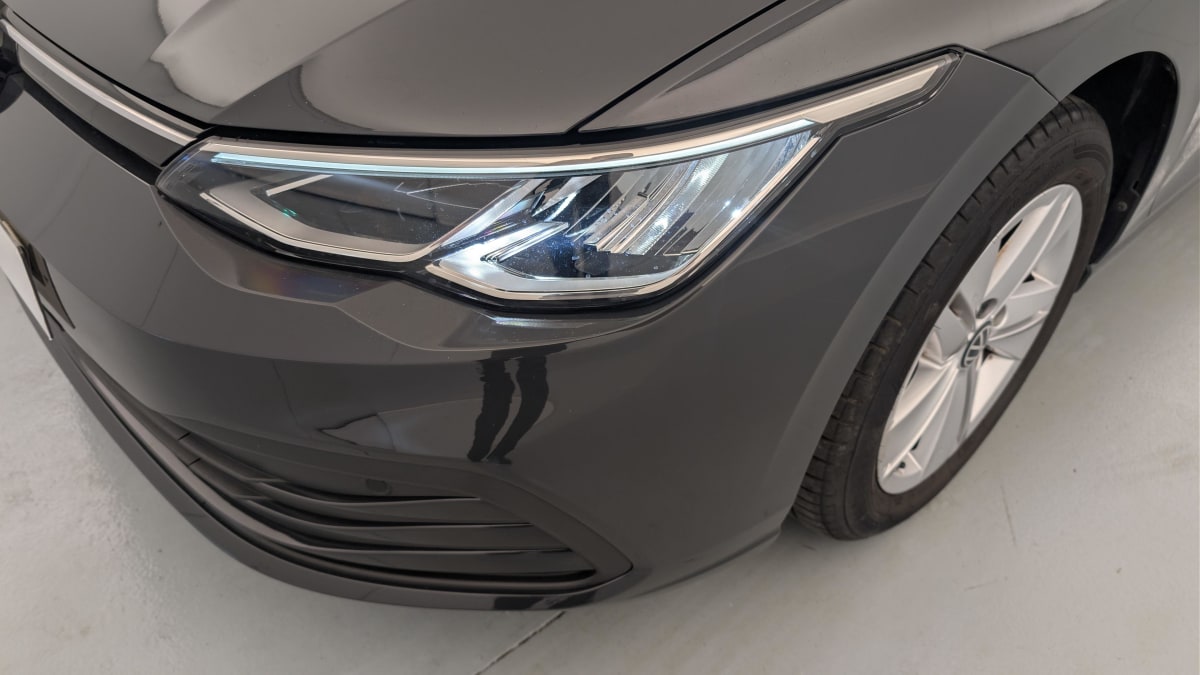 Volkswagen GOLF 8 - Image 20