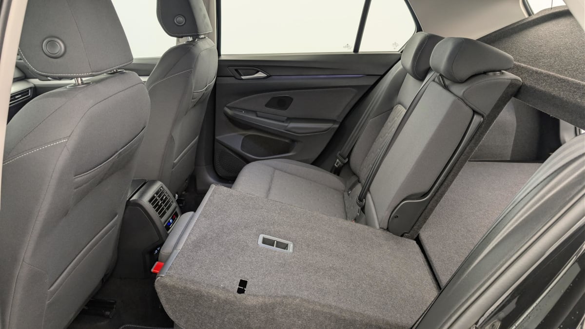 Volkswagen GOLF 8 - Image 12