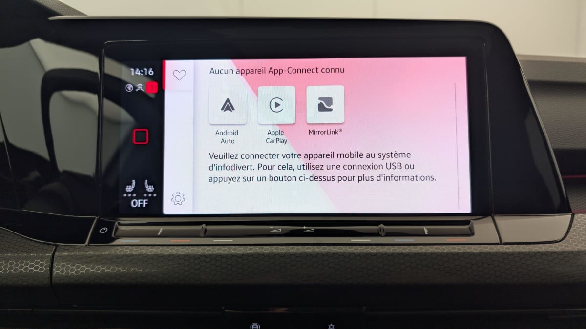 Volkswagen GOLF 8 - Image 18