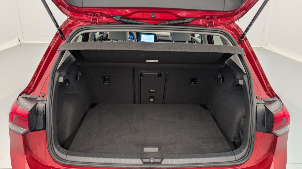 Volkswagen GOLF 8 - Image 11