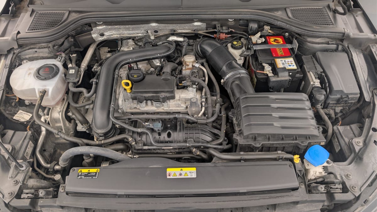 Volkswagen GOLF 8 - Image 19