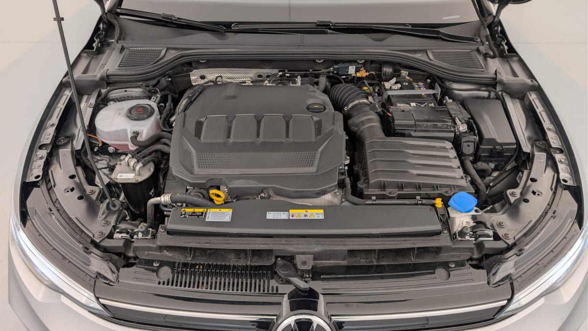 Volkswagen GOLF 8 - Image 21