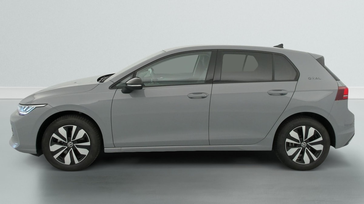 Volkswagen GOLF 8 - Image 4