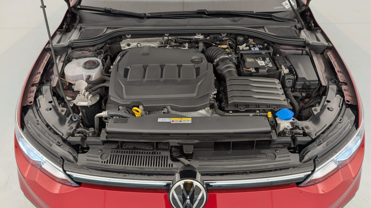 Volkswagen GOLF 8 - Image 21
