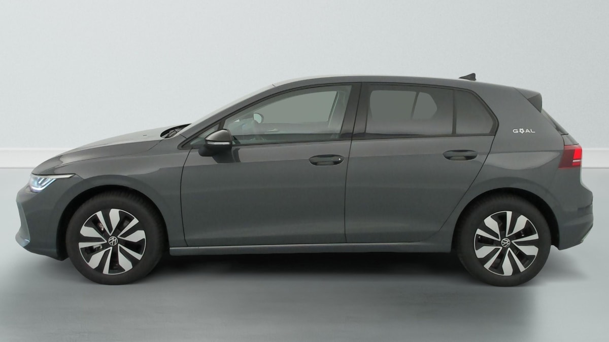 Volkswagen GOLF 8 - Image 4