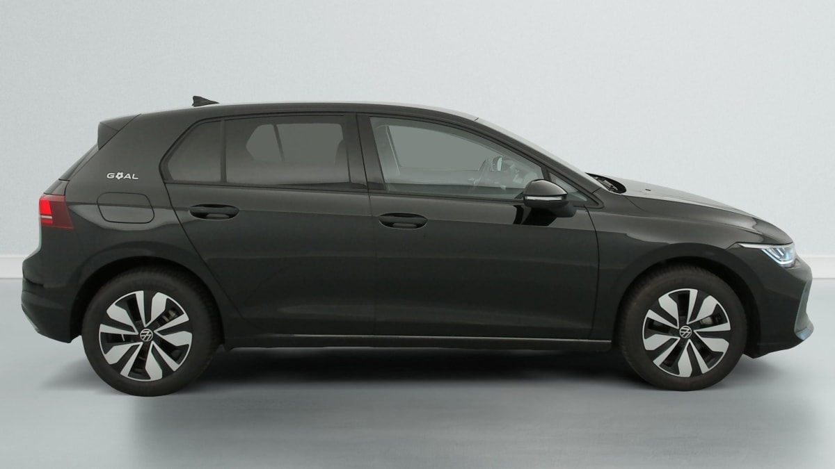 Volkswagen GOLF 8 - Image 8