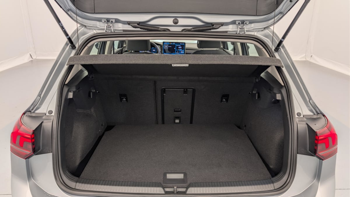 Volkswagen GOLF 8 - Image 11